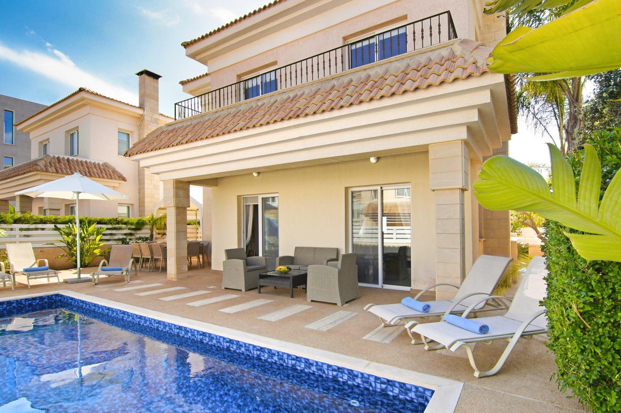 Villa Alyson Paralimni Buitenkant foto