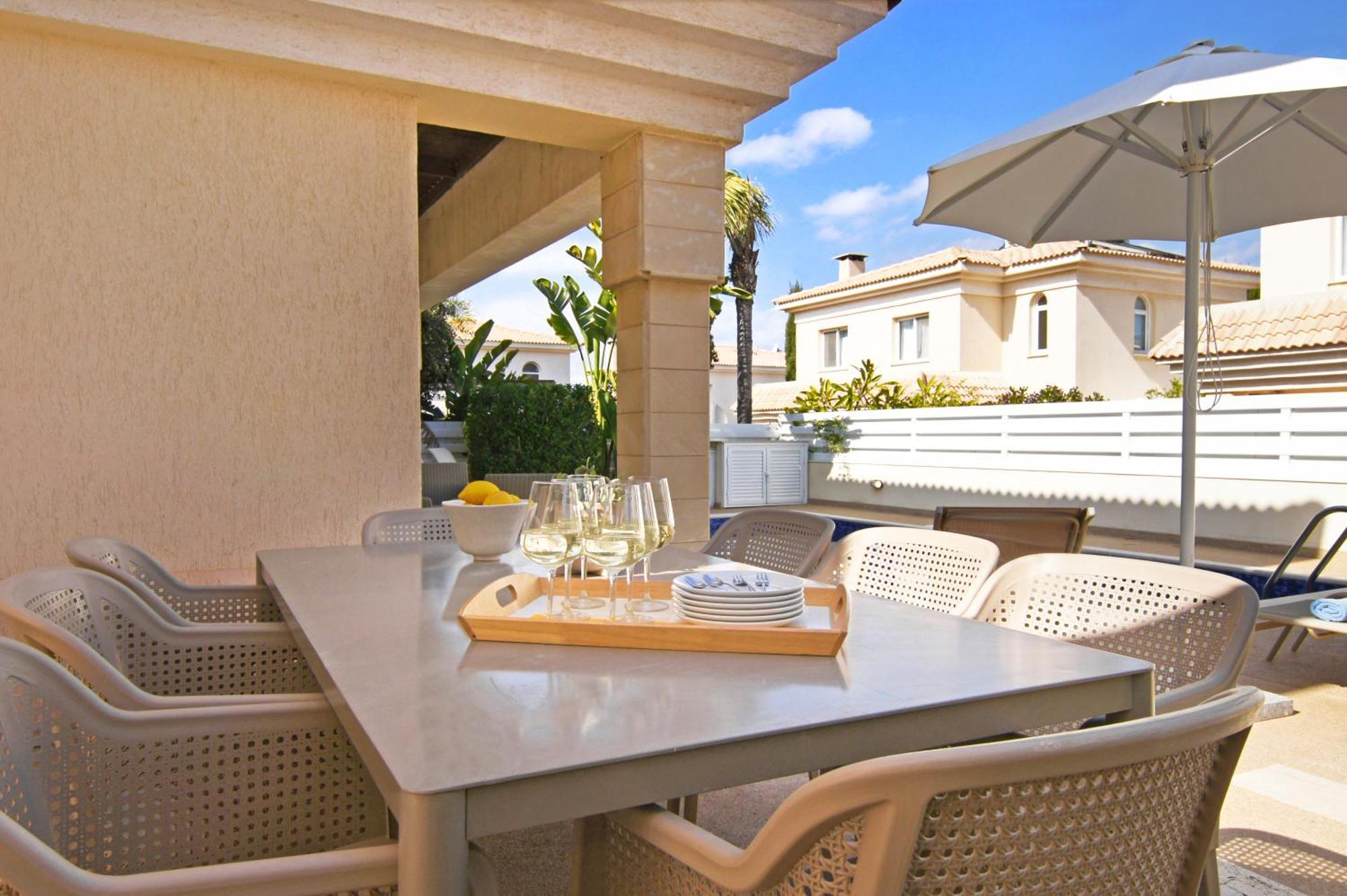 Villa Alyson Paralimni Buitenkant foto