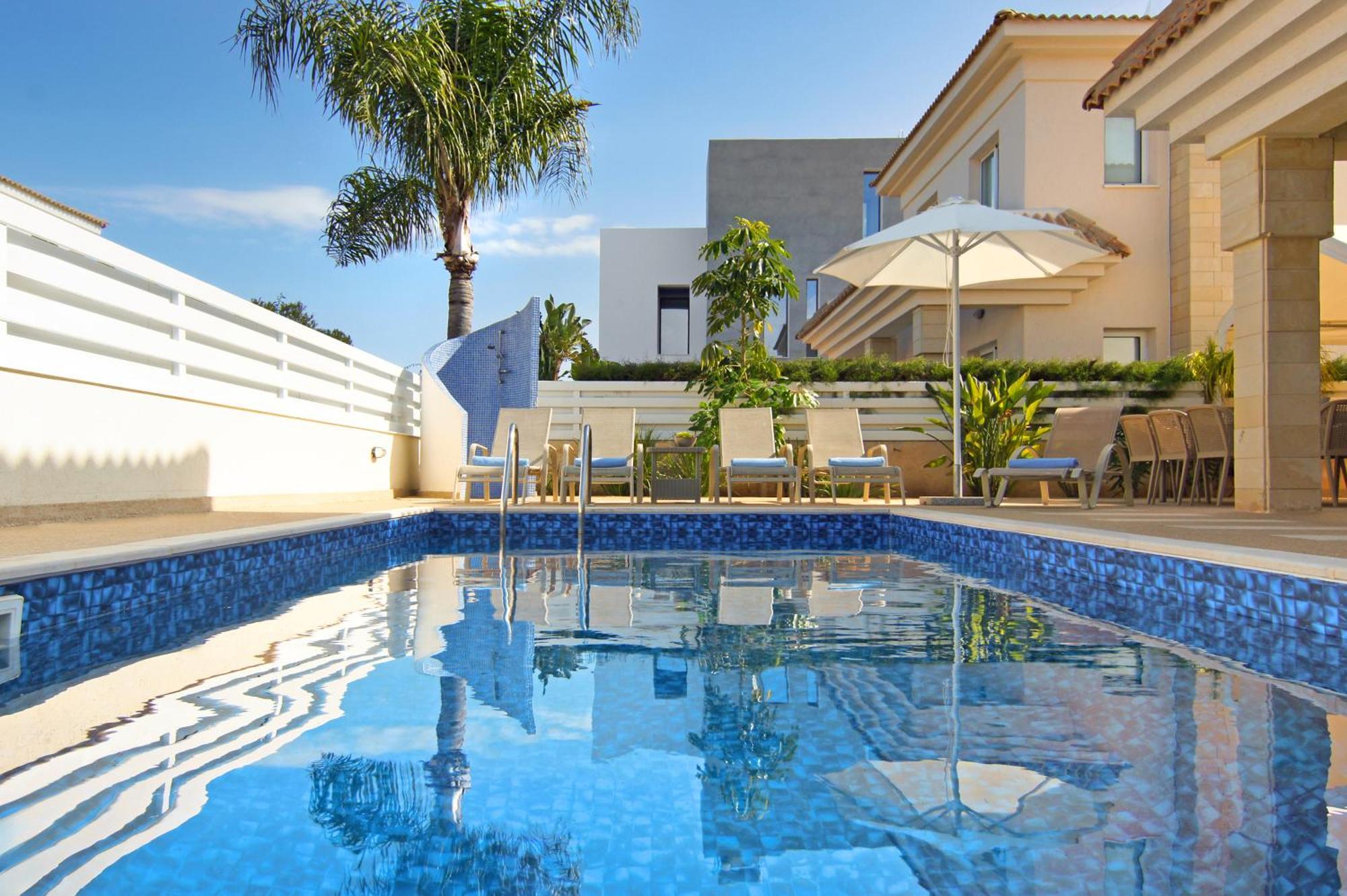 Villa Alyson Paralimni Buitenkant foto